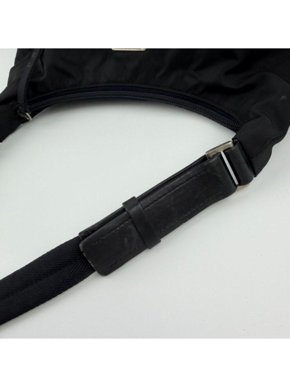 Prada Shoulder Bag Black Nylon Vintage - Picture 14 of 15